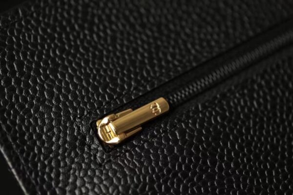 CHANEL WALLET ON CHAIN