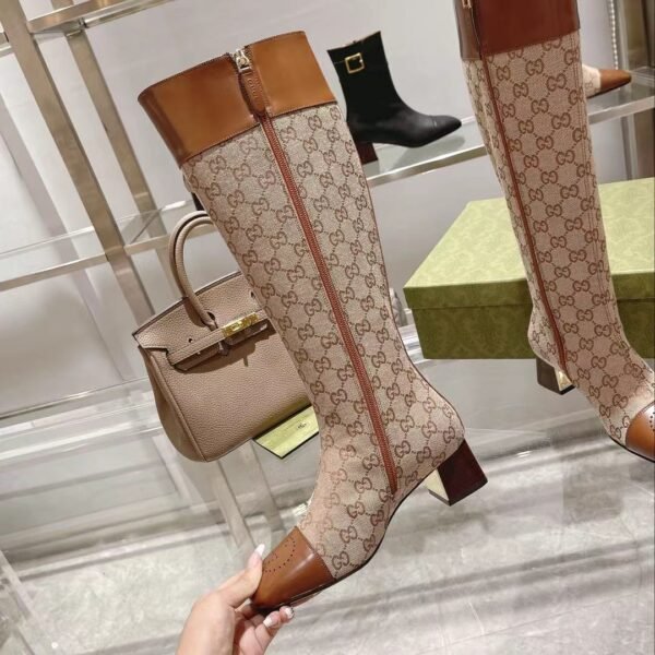GUCCI Beige GG Supreme Boots