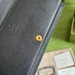 Gucci Leather clutch