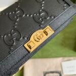 Gucci Leather clutch