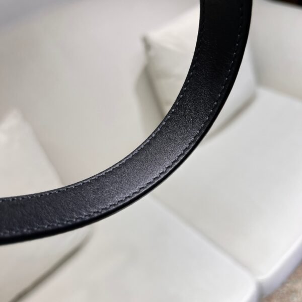 LV Diamond Plug Outlet