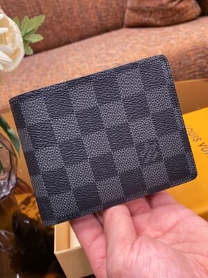 MULTIPLE WALLET
