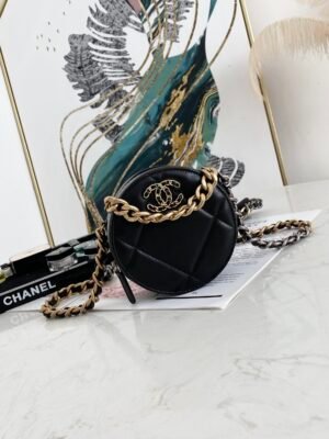 CHANEL 19 CLUTCH WITH CHAIN