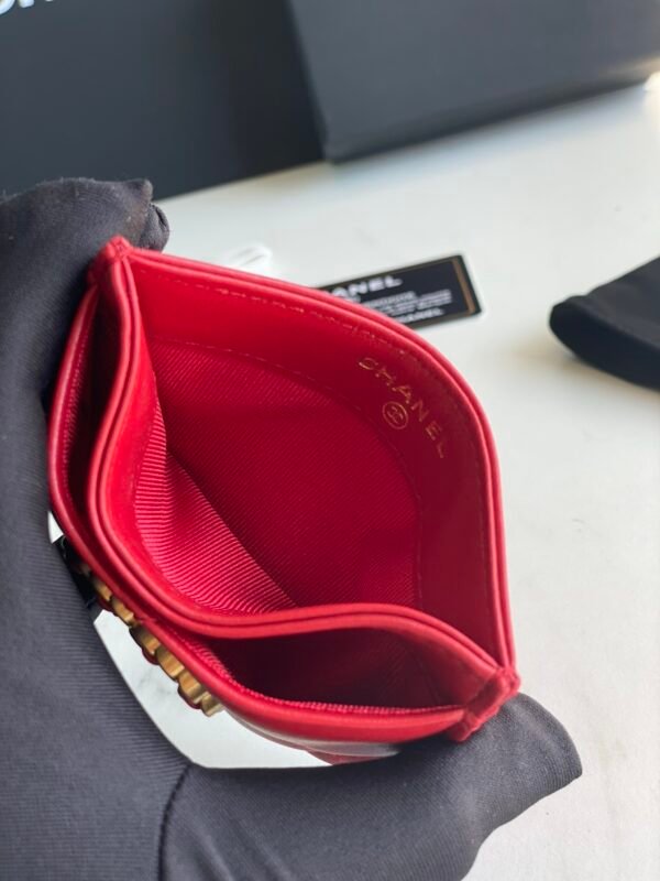 CHANEL 19 CARD HODLER