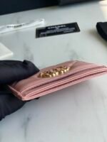 CHANEL 19 CARD HOLDER