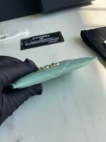 CHANEL 19 CARD HOLDER