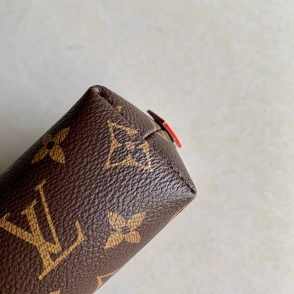 Louis Vuitton Pochette Cosmetique