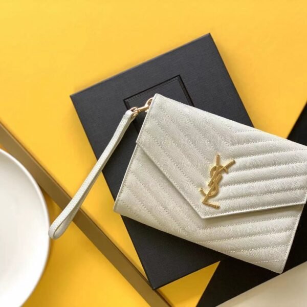 CASSANDRE SAINT LAURENT MATELASSÉ FLAP POUCH IN QUILTED GRAIN DE POUDRE EMBOSSED LEATHER