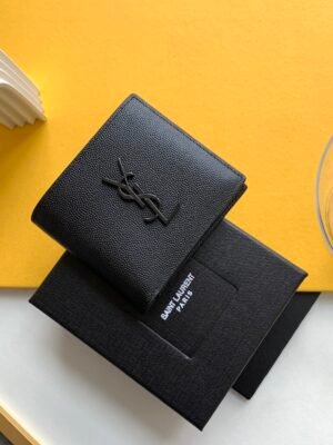 CASSANDRE EAST/WEST WALLET IN GRAIN DE POUDRE EMBOSSED LEATHER