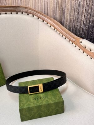 GG belt with silver buckle