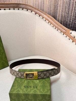 GG belt with silver buckle
