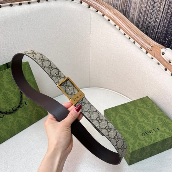 GG belt with silver buckle