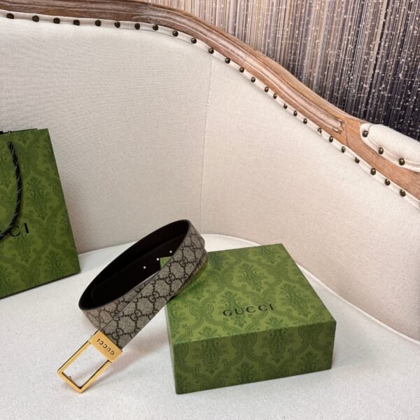 GG belt with silver buckle