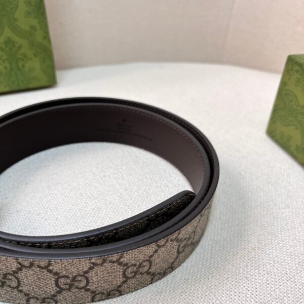 GG belt with silver buckle