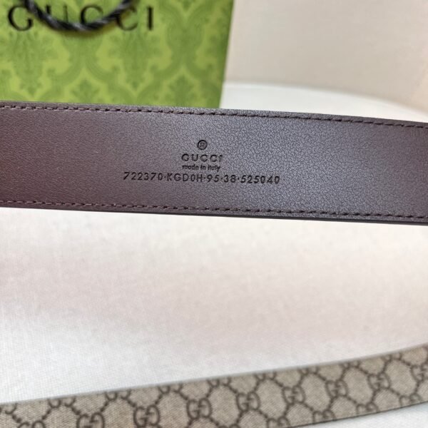 GG belt with silver buckle