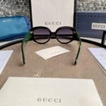 OVERSIZED ROUND SUNGLASSES