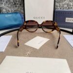 OVERSIZED ROUND SUNGLASSES