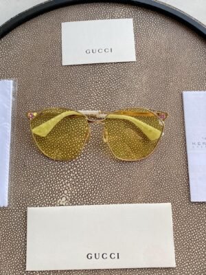NEW GUCCI SUNGLASSES 1079/S