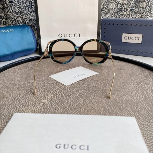 ROUND-FRAME INTERLOCKING G SUNGLASSES