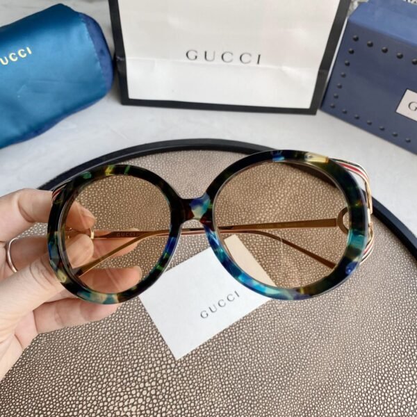 ROUND-FRAME INTERLOCKING G SUNGLASSES