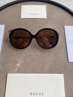 ROUND-FRAME INTERLOCKING G SUNGLASSES