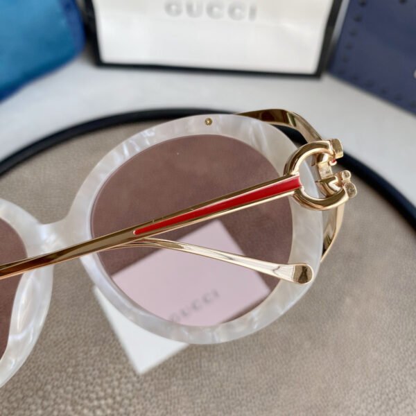 ROUND-FRAME INTERLOCKING G SUNGLASSES