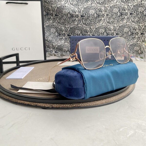 GUCCI SUNGLASSES