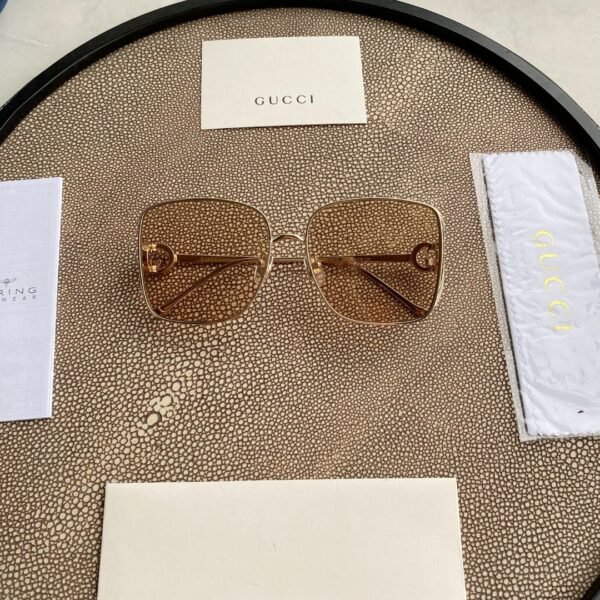 GUCCI SUNGLASSES