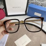 Gucci Eyewear square tinted sunglasses