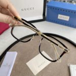 Gucci Eyewear square tinted sunglasses