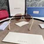 AVIATOR FRAME SUNGLASSES