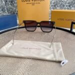 LOUIS VUITTON | rise square sunglasses