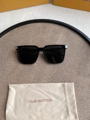 LOUIS VUITTON | rise square sunglasses