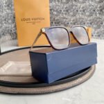 LOUIS VUITTON | rise square sunglasses