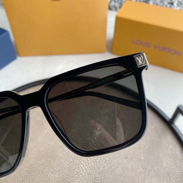 LOUIS VUITTON | rise square sunglasses
