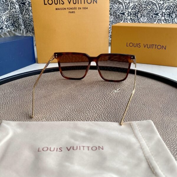 LOUIS VUITTON | rise square sunglasses