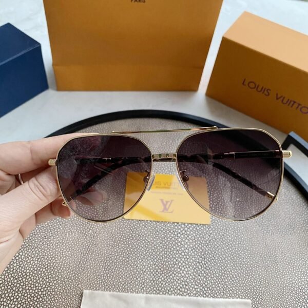 MATTHEW WILLIAMSON MAGNOLIA SUNGLASSES IN YELLOW GOLD