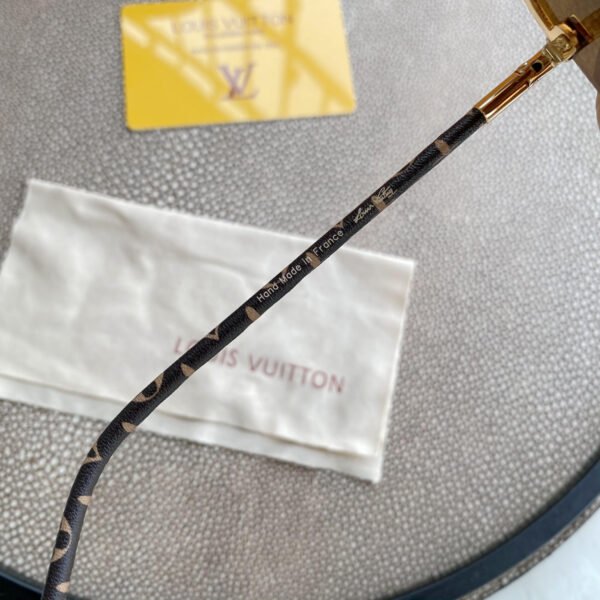 LV GOLD AVIATOR SUNGLASSES