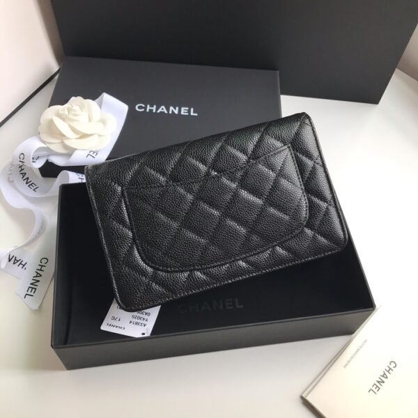 Chanel WOC