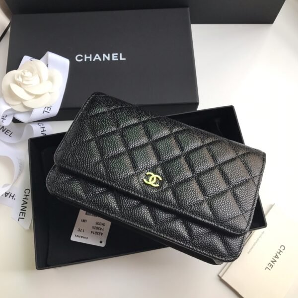 Chanel WOC