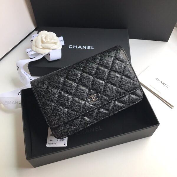 Chanel WOC