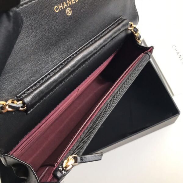 Chanel WOC