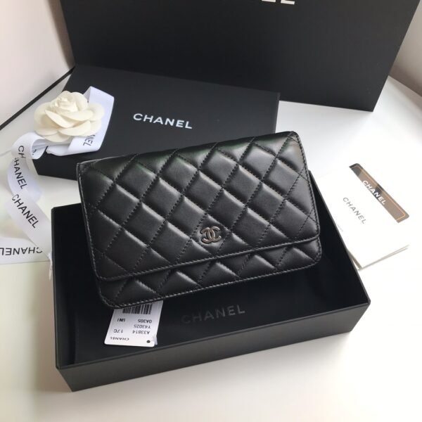 Chanel WOC