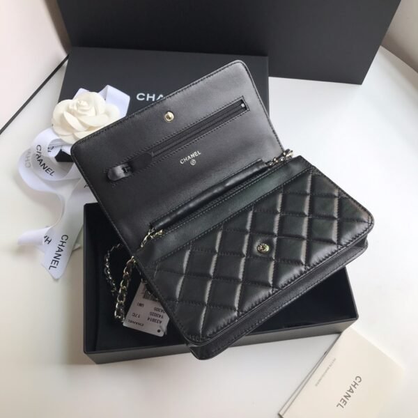 Chanel WOC