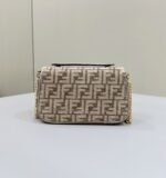 Fendi Chain Shoulder Bag