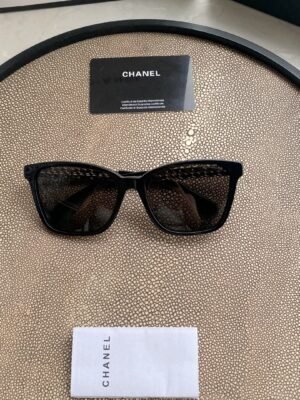 CHANEL Sunglasses