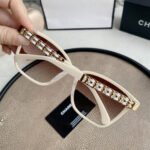 CHANEL Sunglasses