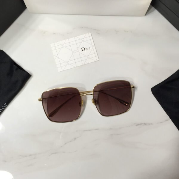 STELLAIRE Sunglasses