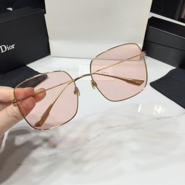 STELLAIRE Sunglasses