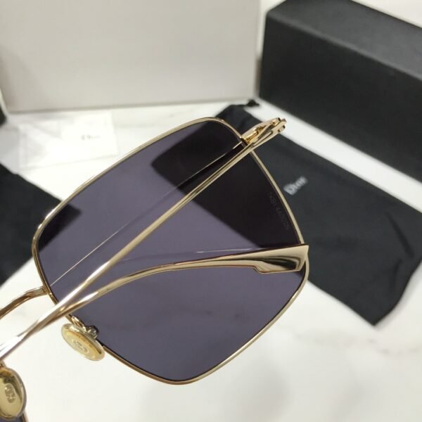 Stellaire Square Sunglasses